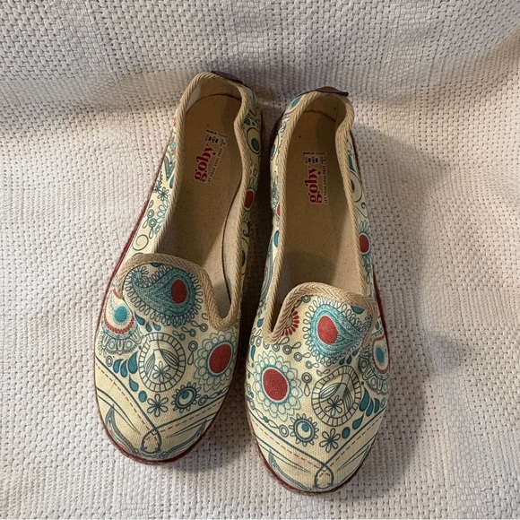 Goby Red, Off White & Blue Floral Boho Slip On Espadrille Loafer Flats Size 38 - Picture 3 of 10